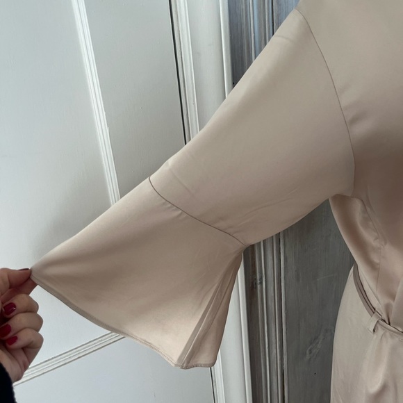 PLUM PRETTY SUGAR cream robe kimono flutter sleeve XS/S bridal wedding boudoir - Picture 2 of 7